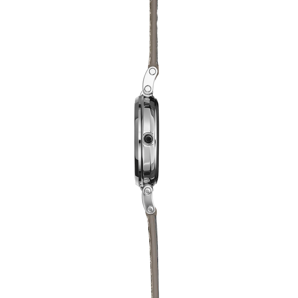 Vue de profil, tranche acier, couronne et attaches du bracelet cuir