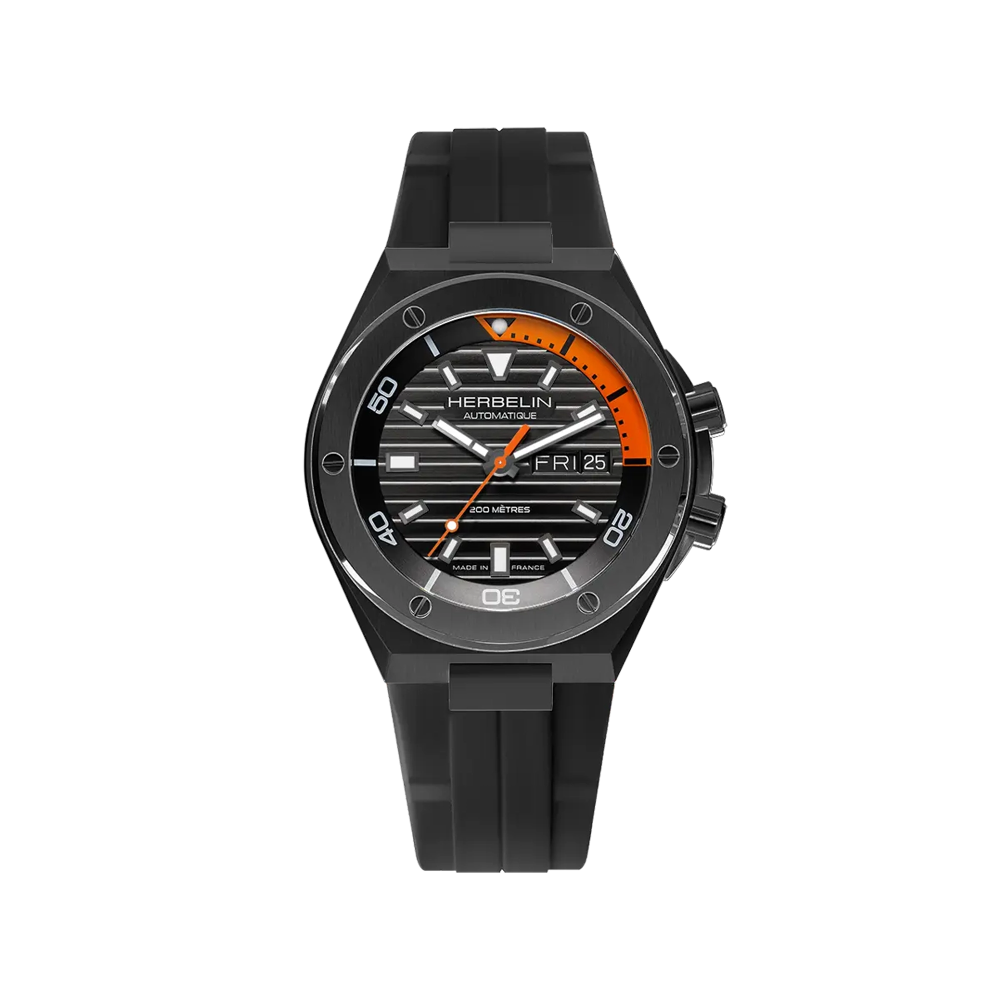 Cap Camarat, cadran noir, boîtier acier rond, bracelet caoutchouc