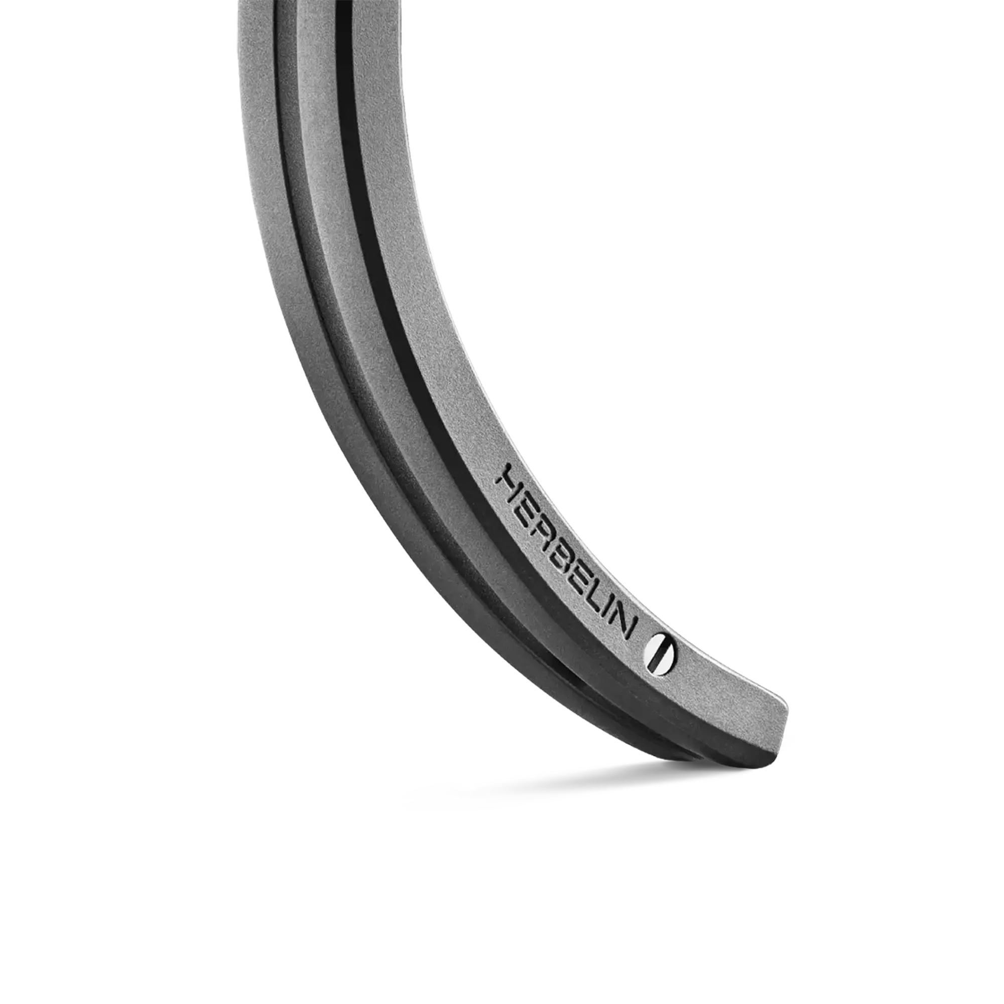 ⁣⁢Detail des Newport Armreifs, Titan⁤⁣