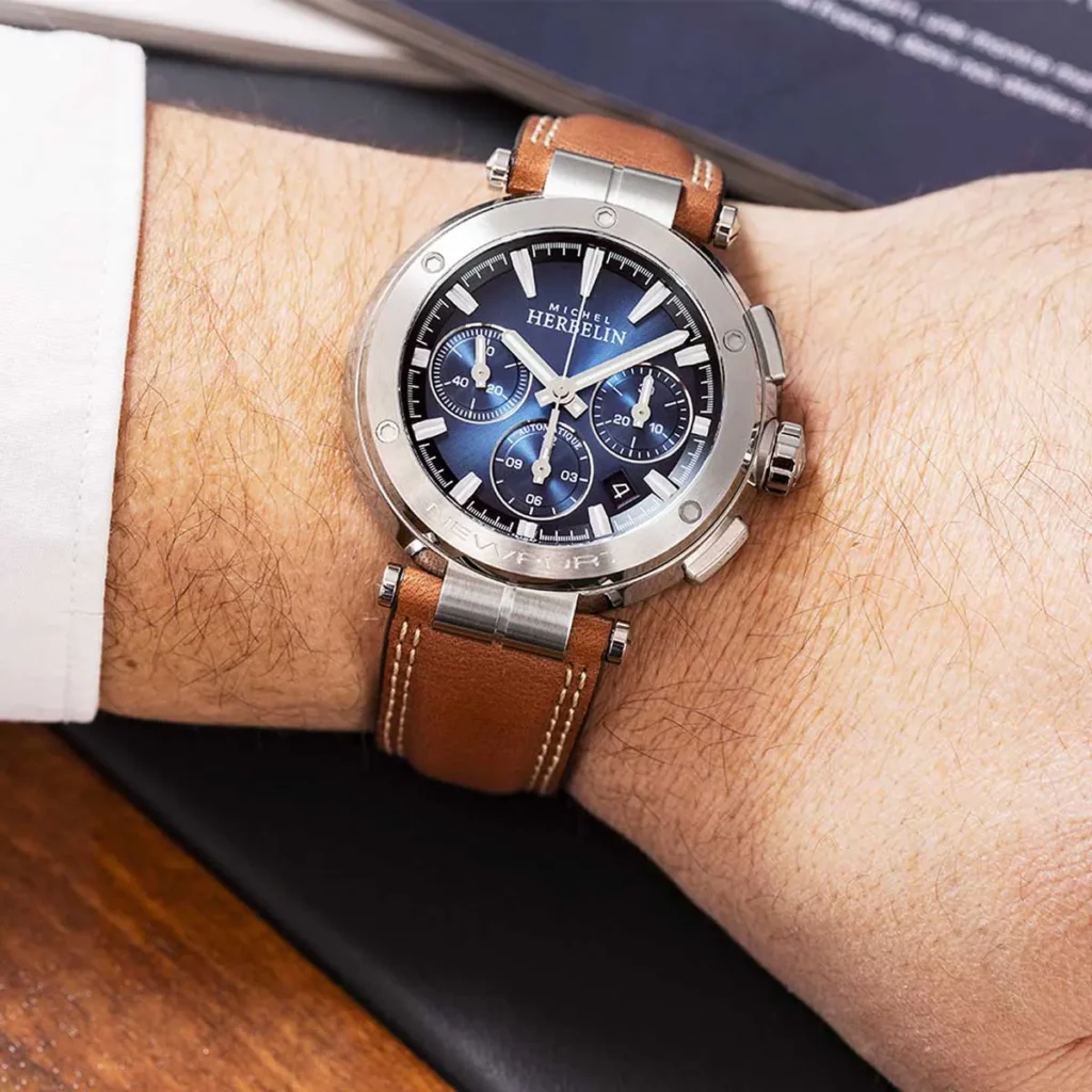 montre herbelin bracelet marron cadran bleu mouvement automatique